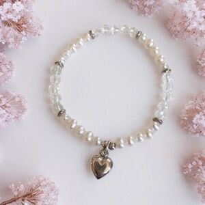Silpada Pearl and Crystal Bracelet with Heart Charm fits 5.5” wrists B1363